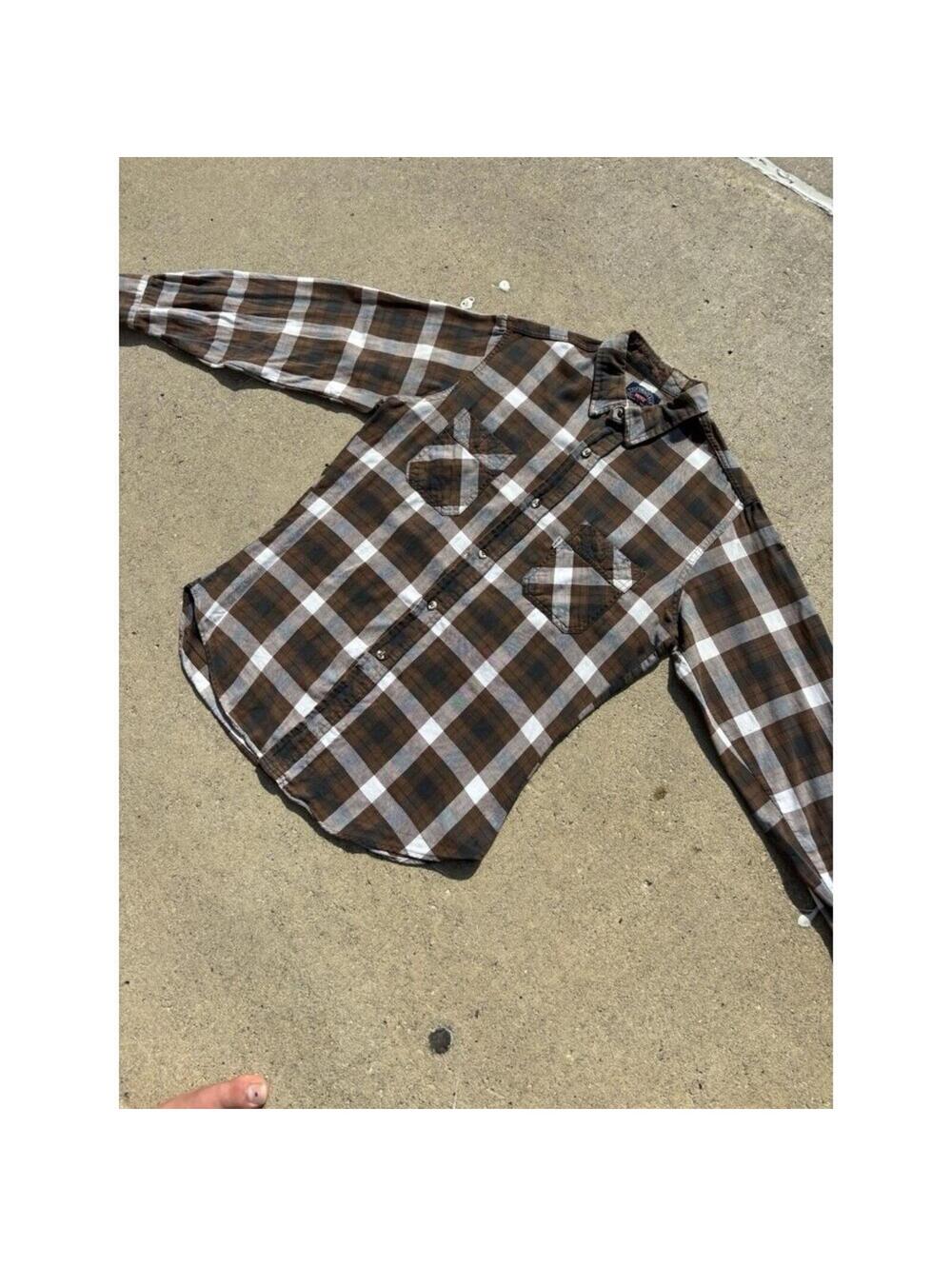 Vintage Levis Men's Long Sleeve Brown Button up Plaid Shirt